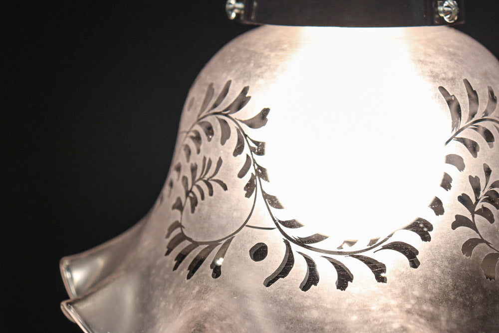 大正浪漫!! 柔らかなフリルの笠から優しい明かりが漏れる電笠　DC8759