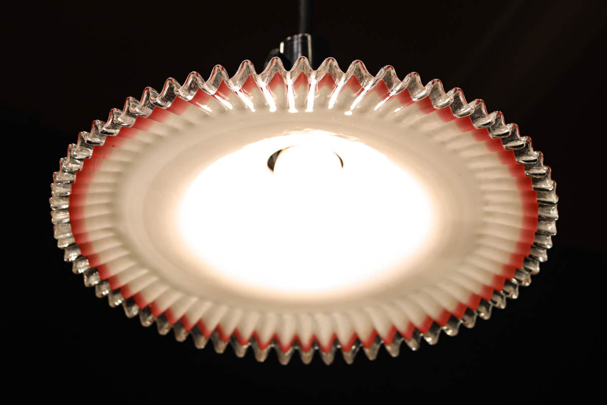 珍品‼下から見上げると赤の縁取りがモダンに輝く素敵な電笠　DC8761