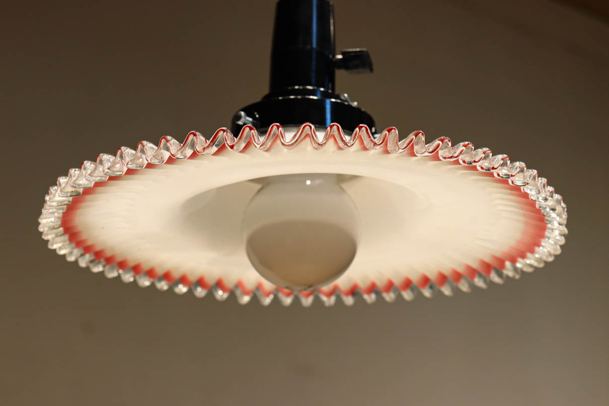 珍品‼下から見上げると赤の縁取りがモダンに輝く素敵な電笠　DC8761