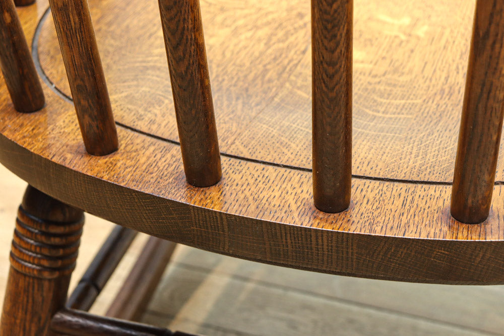 艶味を増した美しい色彩の風格漂うロッキングチェア　DC8765