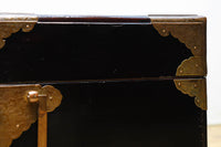 黒漆と繊細な模様入り装飾金具で風情ある挟み箱　DC8766