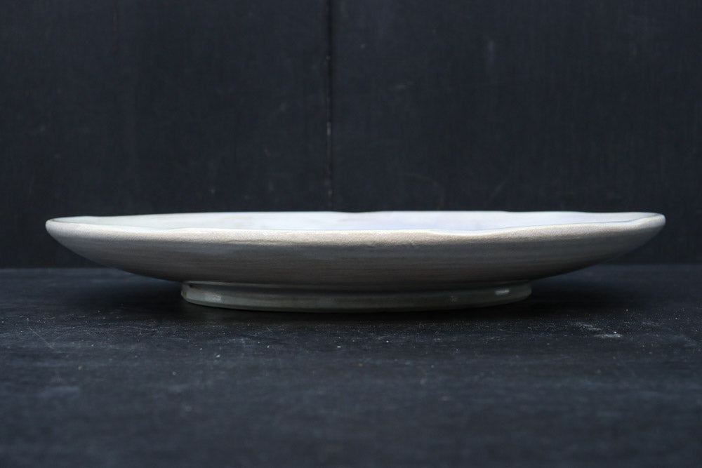 淡く色づく御本の模様が浮かぶ粉引大皿(共箱付き)　DC8778