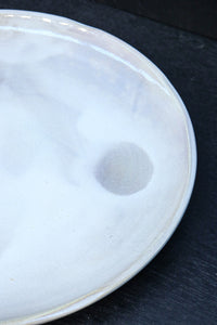 淡く色づく御本の模様が浮かぶ粉引大皿(共箱付き)　DC8778