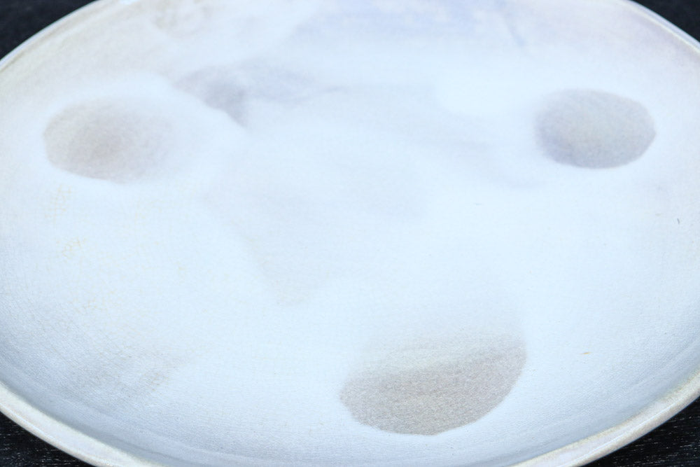 淡く色づく御本の模様が浮かぶ粉引大皿(共箱付き)　DC8778