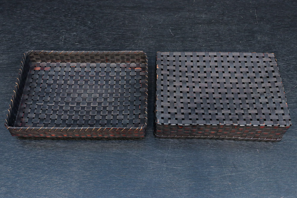 鮮やかな編み目模様の味わい溢れる竹編みの文入れ　DC8779