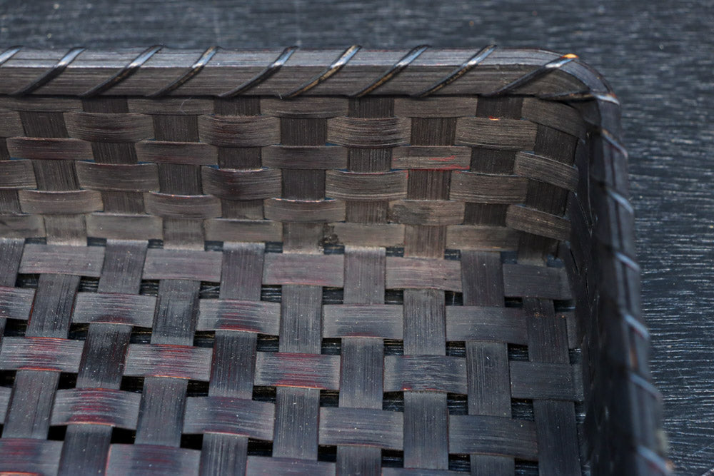 鮮やかな編み目模様の味わい溢れる竹編みの文入れ　DC8779