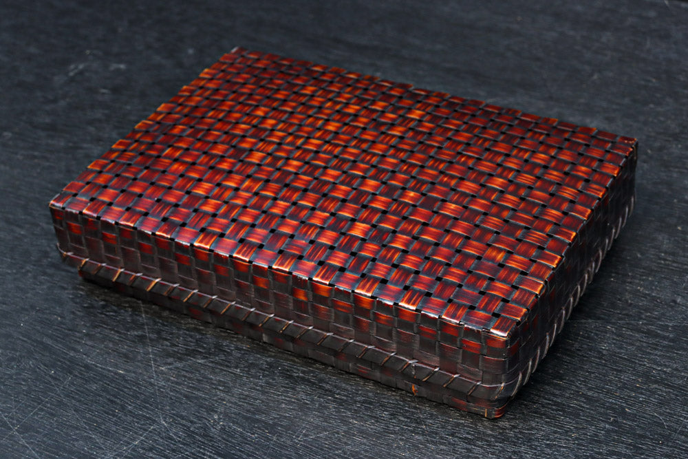 鮮やかな編み目模様の味わい溢れる竹編みの文入れ　DC8779