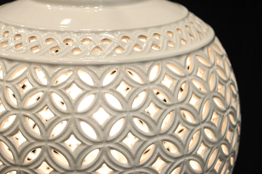 Mamy様 新品未使用 ⑤⑥ 七輪 陶器製 網付き 2つ 白地に浮かぶ七宝の透かし模様が美しい陶器製の電笠 DC8790 – 古福庵