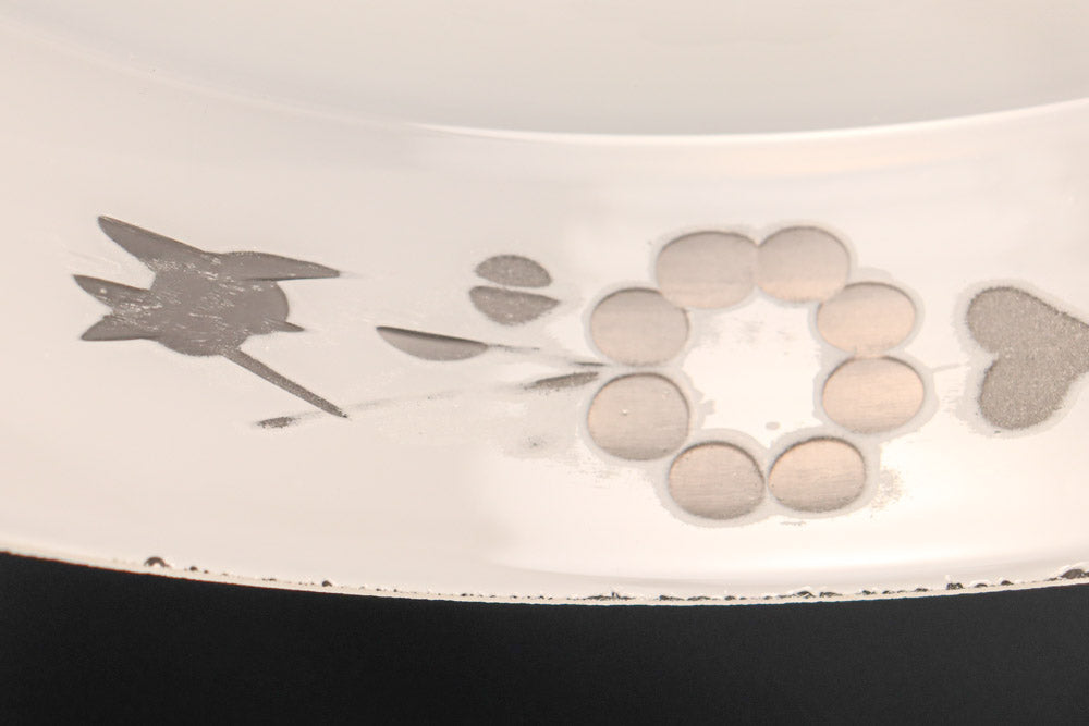 梅の花と小鳥の透かし模様が上品な電笠　DC8791