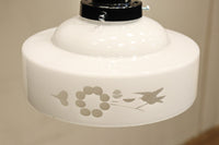 梅の花と小鳥の透かし模様が上品な電笠　DC8791