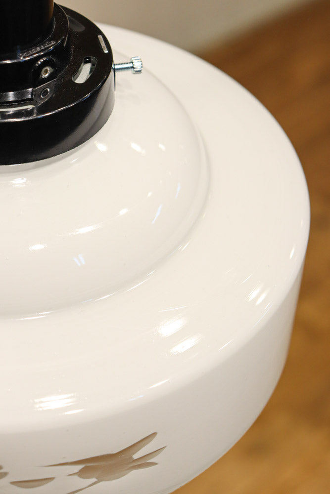 梅の花と小鳥の透かし模様が上品な電笠　DC8791