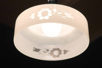 梅の花と小鳥の透かし模様が上品な電笠　DC8791