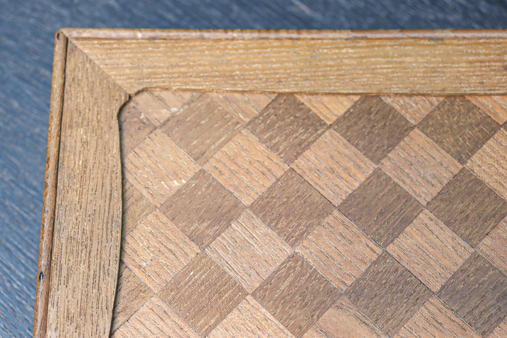 市松模様の寄木細工が引き立つ小箱　DC8792a　在庫(a1:0 a2:1)個