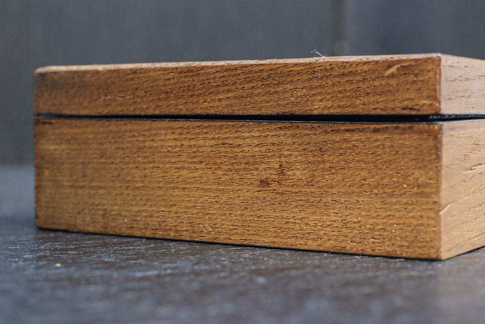 市松模様の寄木細工が引き立つ小箱　DC8792a　在庫(a1:0 a2:1)個