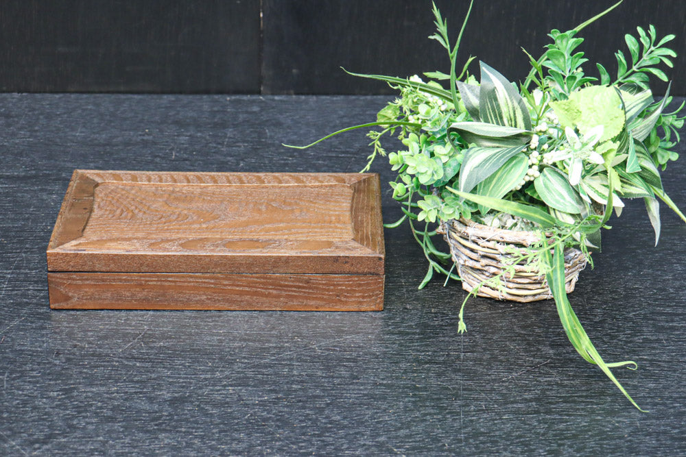 シンプルな装飾で杢目を引き立てる小箱　DC8792b