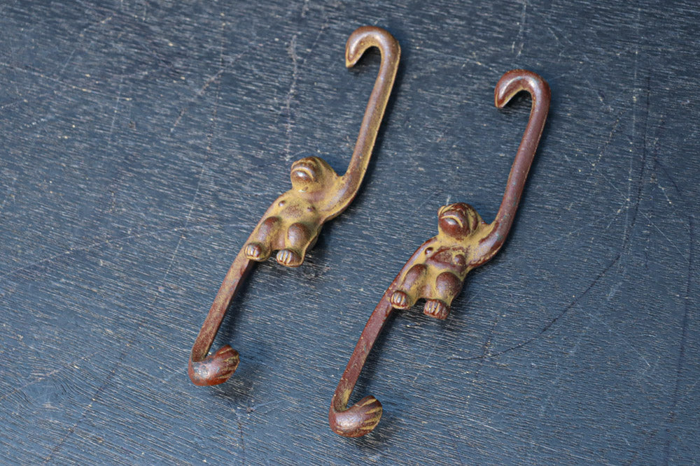 Antique tool (Hanging flower vase) DC8795