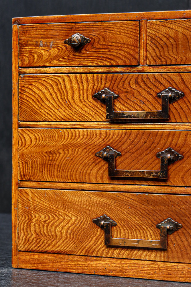 Antique tools DC8799