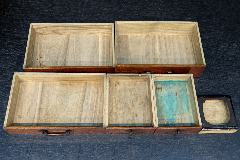 Antique tools DC8799