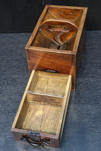 Antique tools DC8801