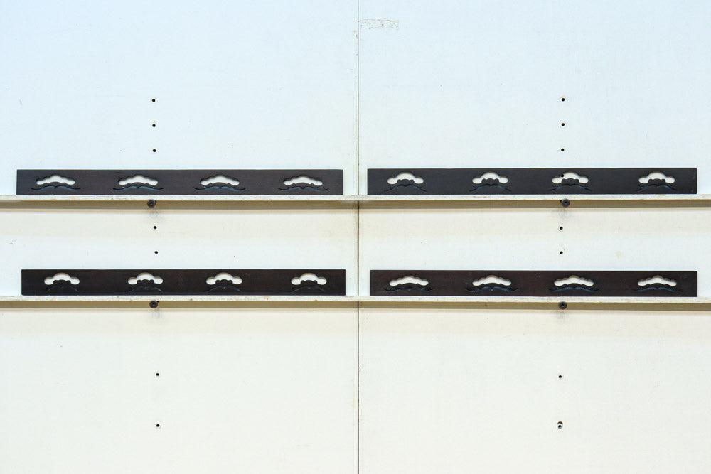 縁起の良い松の葉の図柄が並ぶ小型透かし板　DC8805　在庫4枚