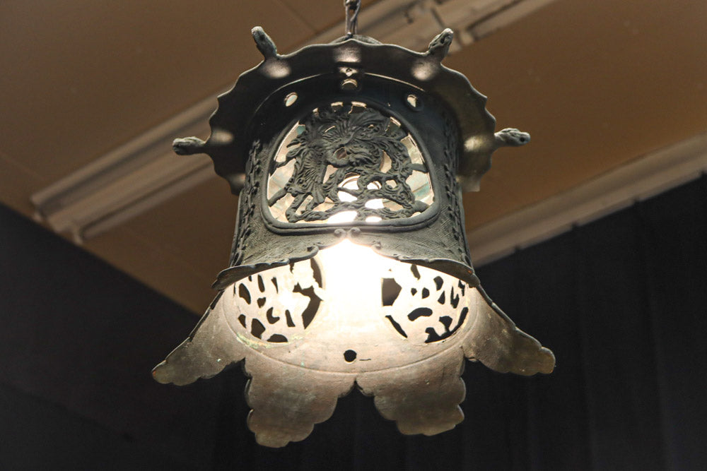 幻想的な雰囲気漂う真鍮製吊り灯籠　DC8812