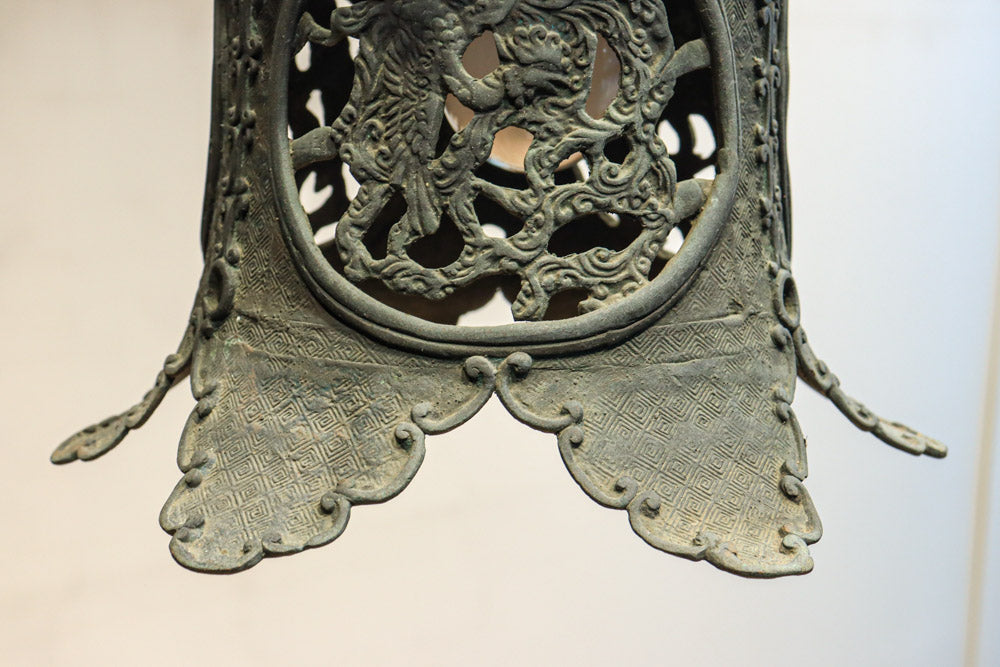 幻想的な雰囲気漂う真鍮製吊り灯籠　DC8812