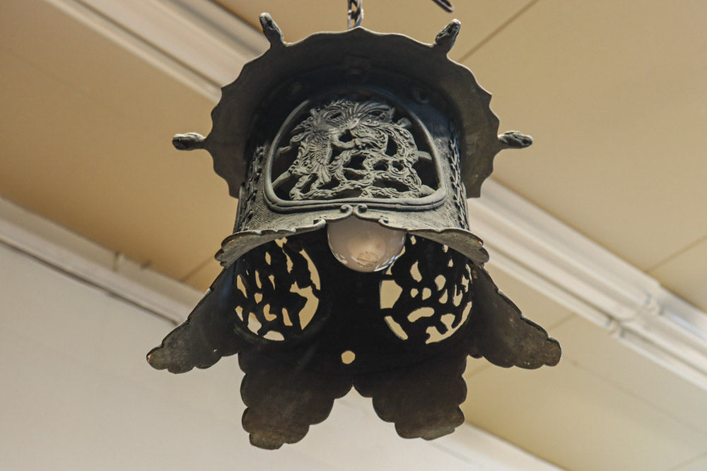 幻想的な雰囲気漂う真鍮製吊り灯籠　DC8812