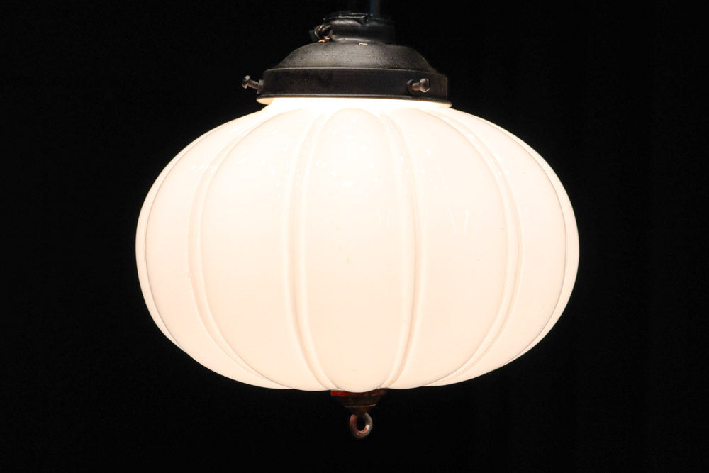 Pressed glass lampshade DC8816