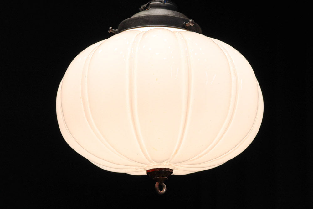 Pressed glass lampshade DC8816