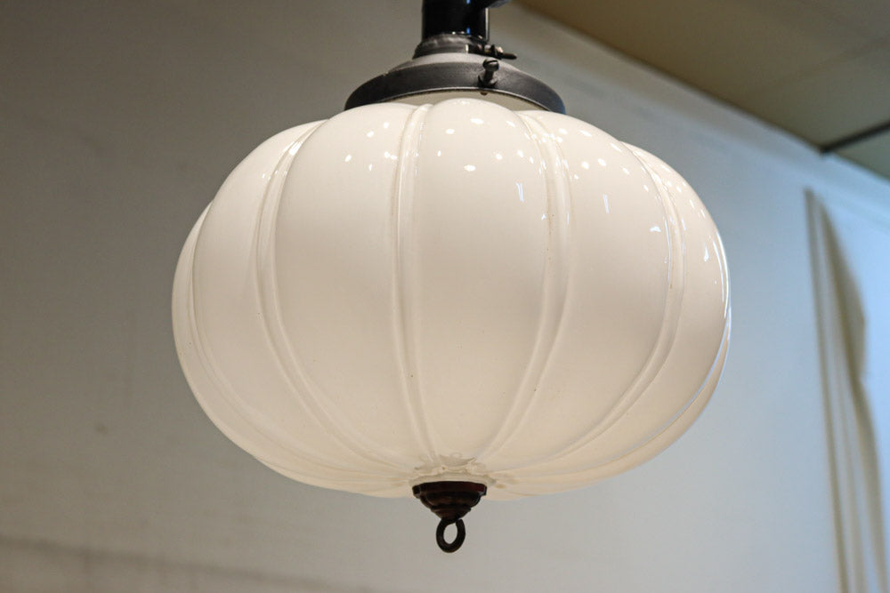 Pressed glass lampshade DC8816