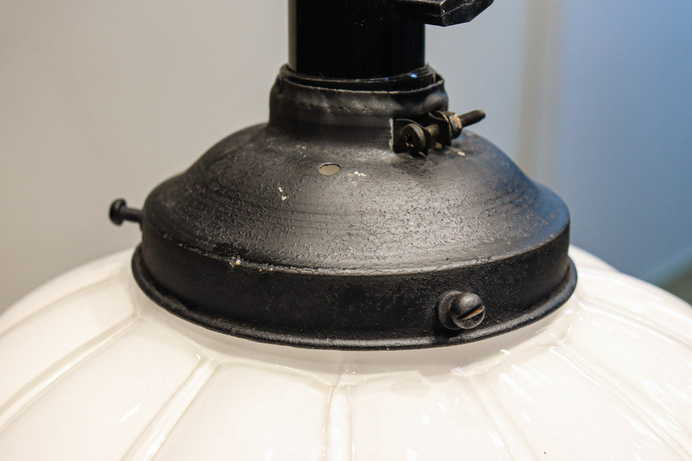 Pressed glass lampshade DC8816