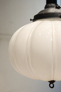 Pressed glass lampshade DC8816