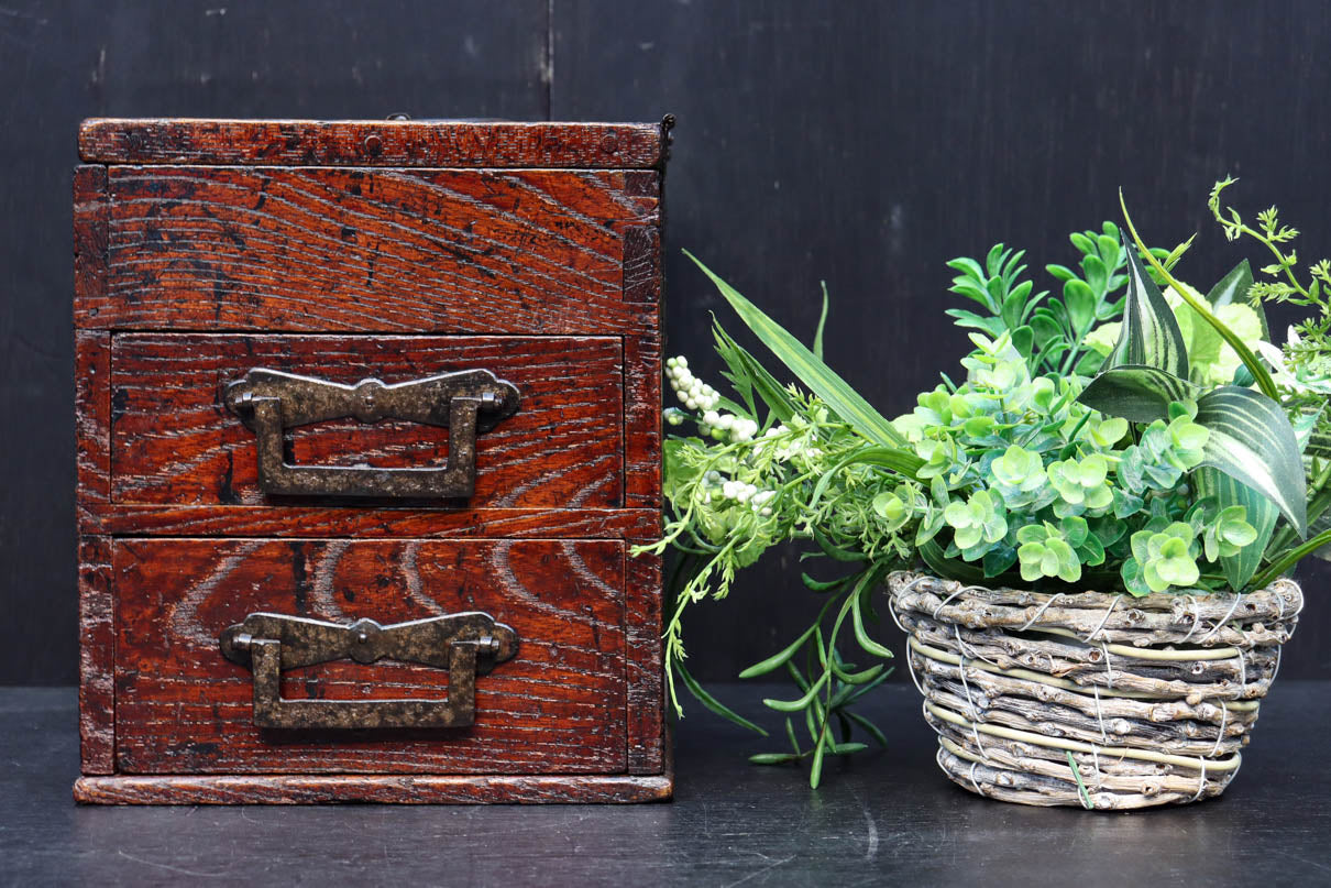 Antique Tools DC8825