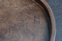 繊細な杢目模様で格調ある面持ちの丸盆　DC8831