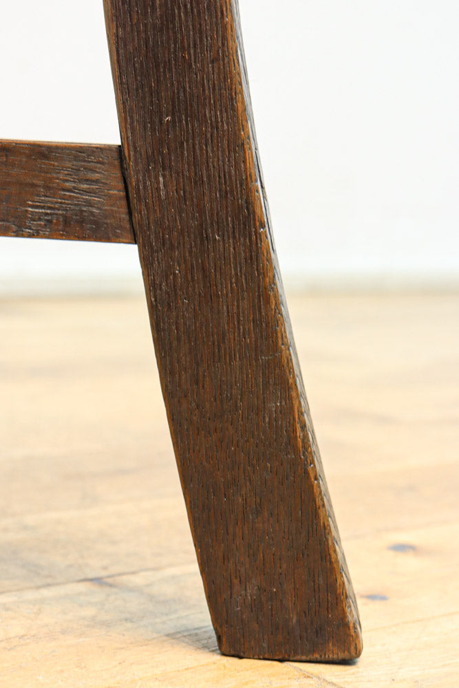 Antique stool DC8834abc