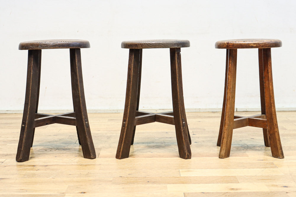 Antique stool DC8834abc