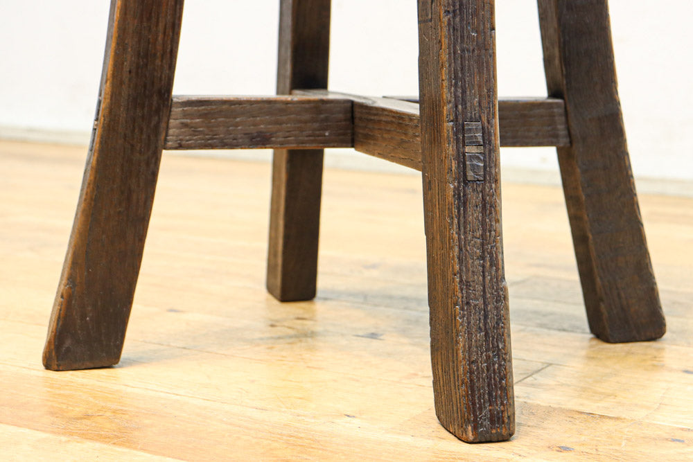 Antique stool DC8834abc