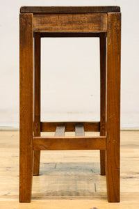 柔らかな風合いの懐かしい味のある角スツール　DC8835abcd　在庫(a:1 b:1 c:1 d:1)脚