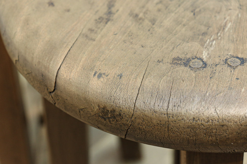 座面の杢目に時代の味わい溢れるスツール　DC8843a-e　在庫(a:1 b:1 c:1 d:1 e:1)脚