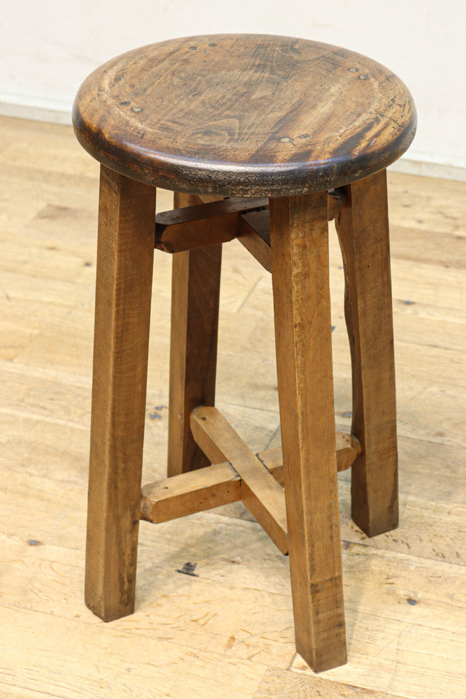 座面の杢目に時代の味わい溢れるスツール　DC8843a-e　在庫(a:1 b:1 c:1 d:1 e:1)脚