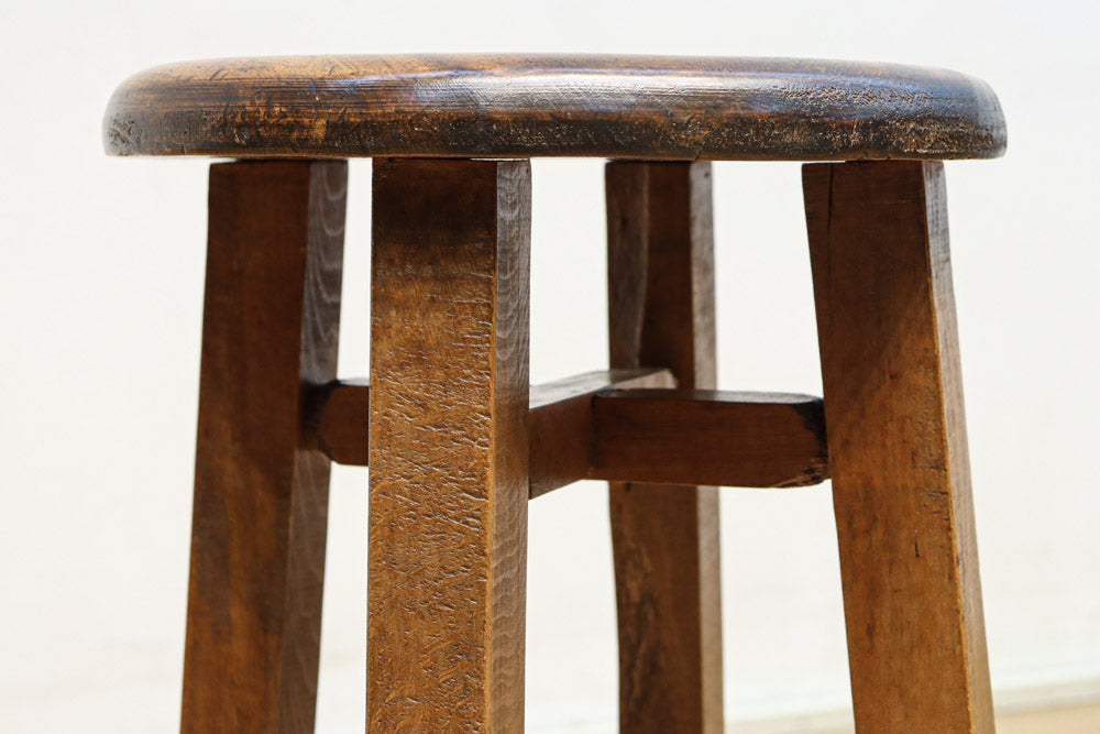 座面の杢目に時代の味わい溢れるスツール　DC8843a-e　在庫(a:1 b:1 c:1 d:1 e:1)脚