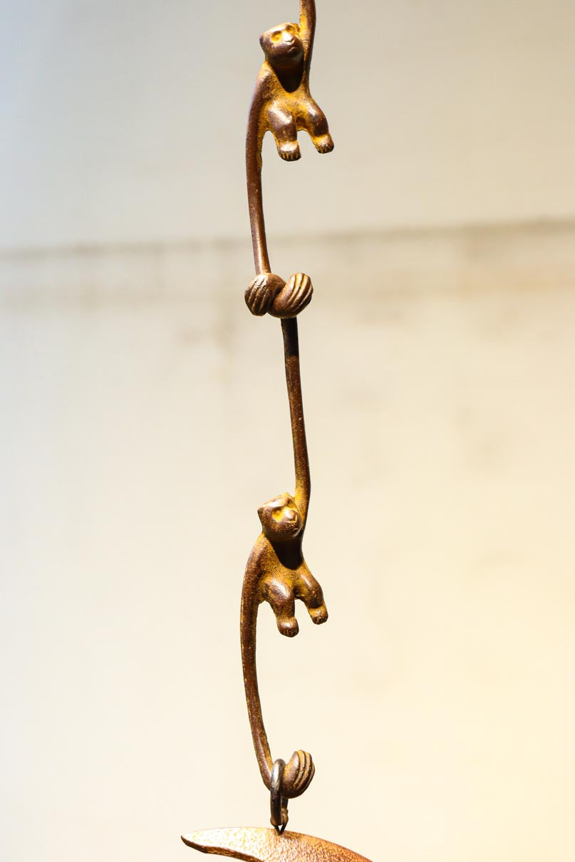 ススキ模様の花器をお猿さんが支える吊るし花器セット　DC8862　在庫1個