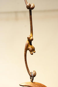 ススキ模様の花器をお猿さんが支える吊るし花器セット　DC8862　在庫1個