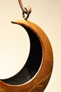 ススキ模様の花器をお猿さんが支える吊るし花器セット　DC8862　在庫1個