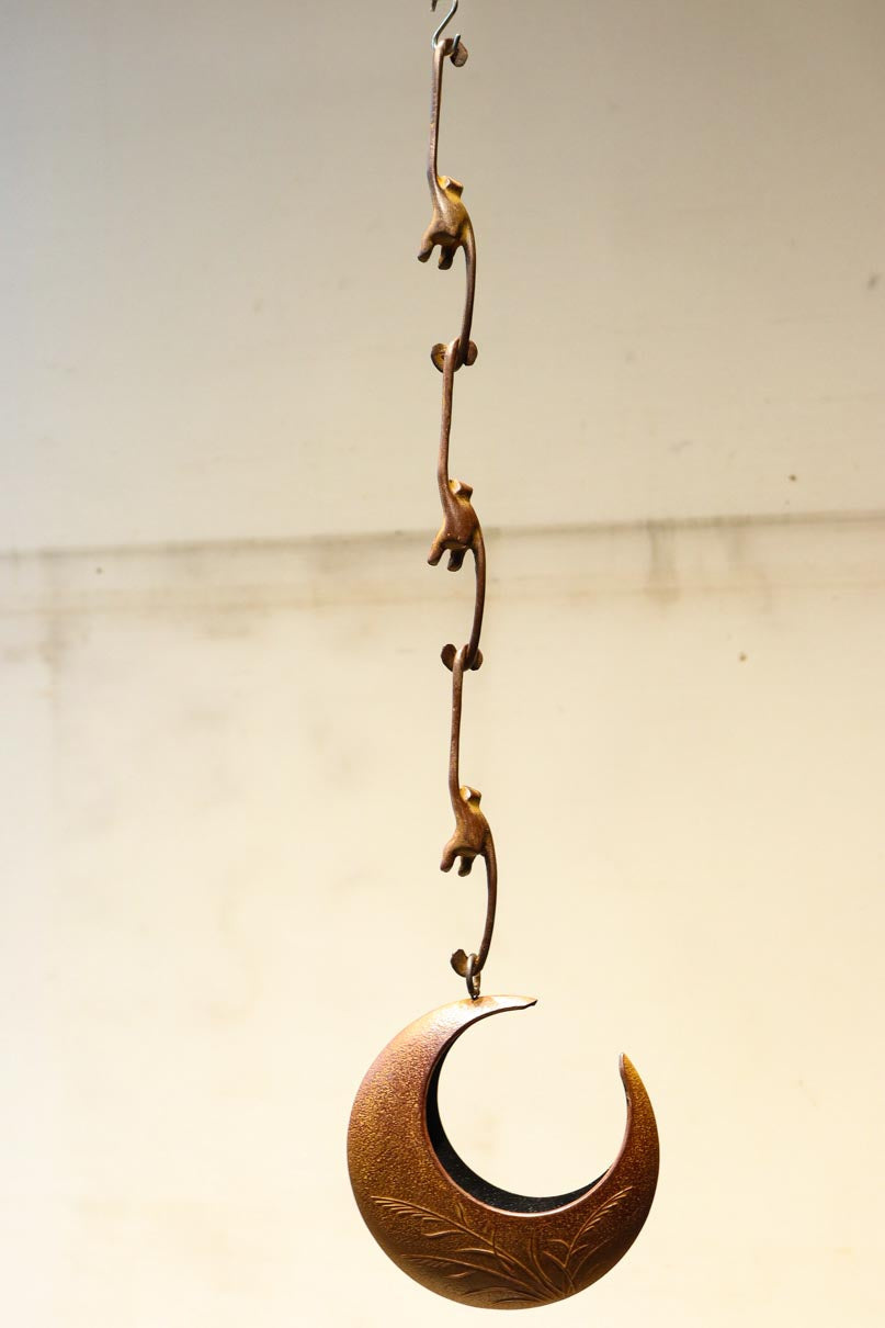 ススキ模様の花器をお猿さんが支える吊るし花器セット　DC8862　在庫1個