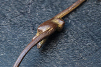 ススキ模様の花器をお猿さんが支える吊るし花器セット　DC8862　在庫1個