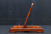 赤みある色彩に杢目が浮かぶ大型皿立て　DC8871