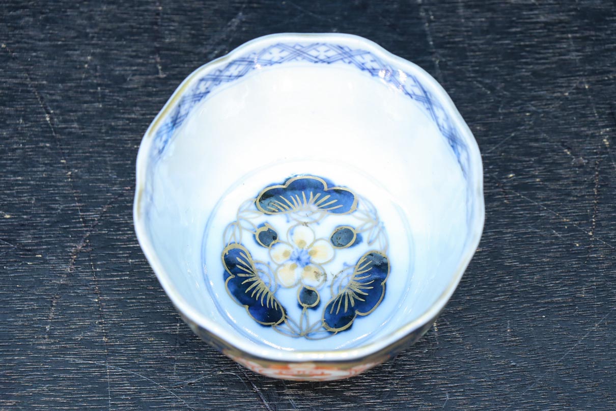 鮮やかな色彩で雅な面持ちの古伊万里の向付　DC8877　在庫3個