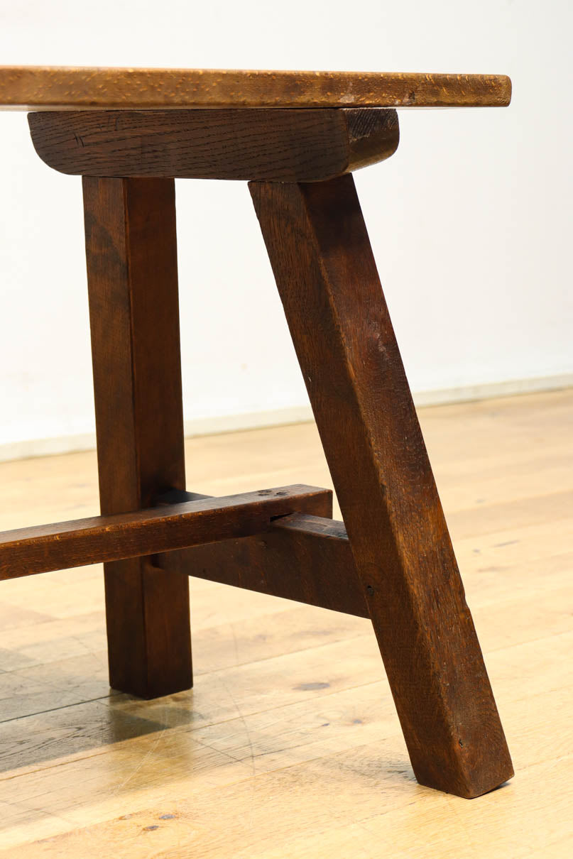 魅力的な古色を纏う趣きのあるベンチ　DC8878