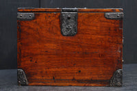 時代の風合いが味わいのある硯箱(鍵付き)　DC8879